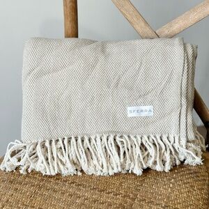 Sferra Celine Fringed Herringbone Cotton Throw Blanket New
